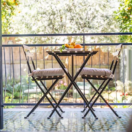 Bed & Breakfast Hidden Garden & 4*