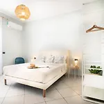 Hidden Garden & 4* Σορέντο