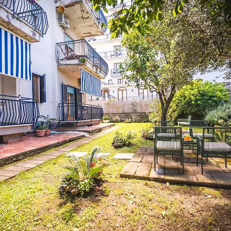 Bed and breakfast Hidden Garden & Península Sorrentina